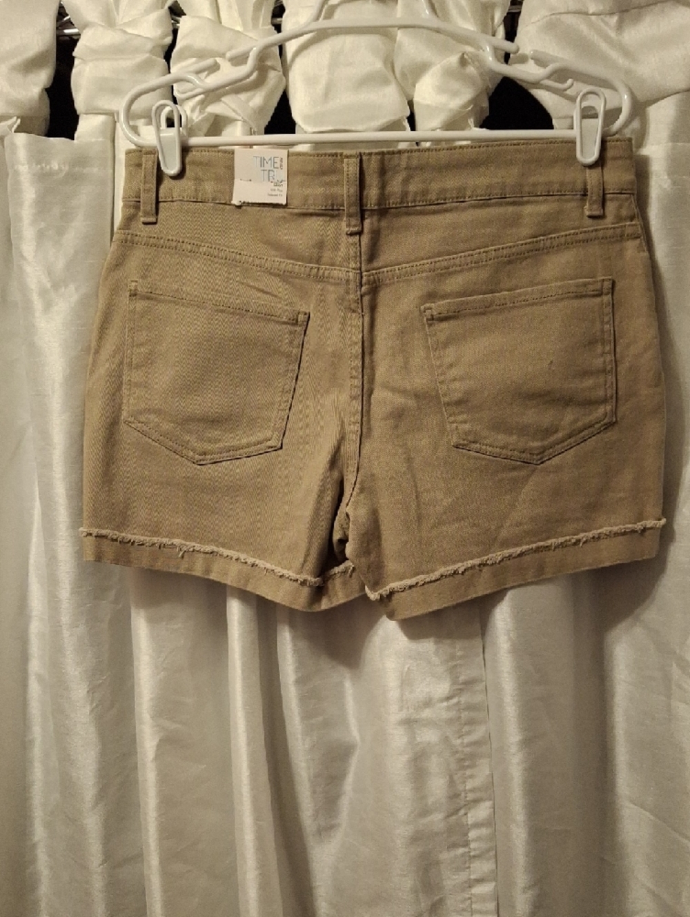 Time and Tru Tan Frayed Hem Denim Shorts - Picture 5 of 6